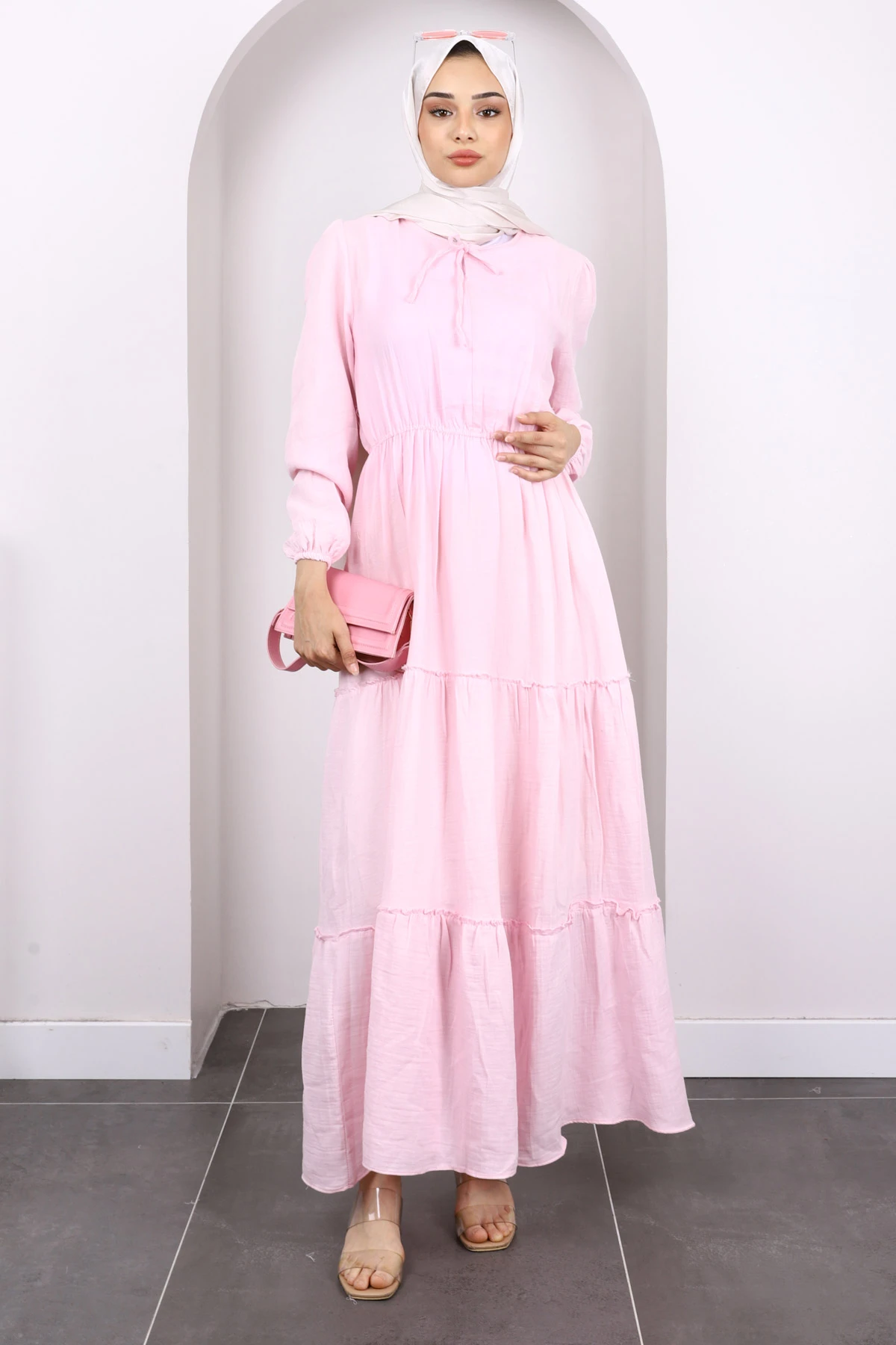 Toz Pembe Yaka Bağlamalı Eteği Katlı Muslin Elbise - İmaj Butik