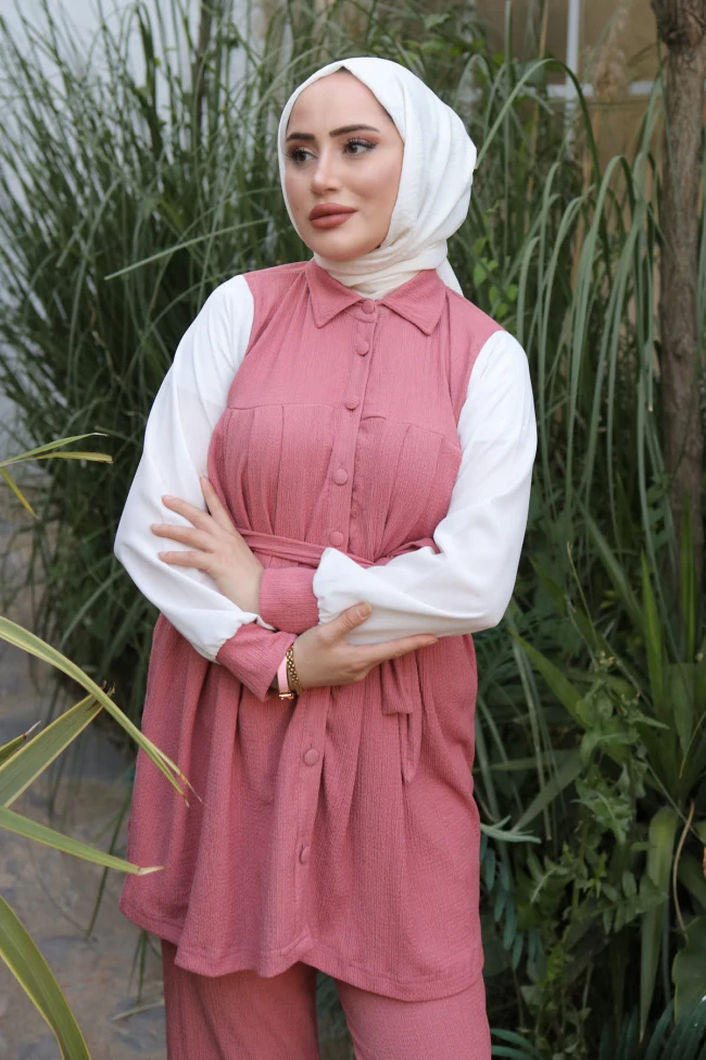Pembe Önü Pileli Kolları Garnili Pantolon Takım