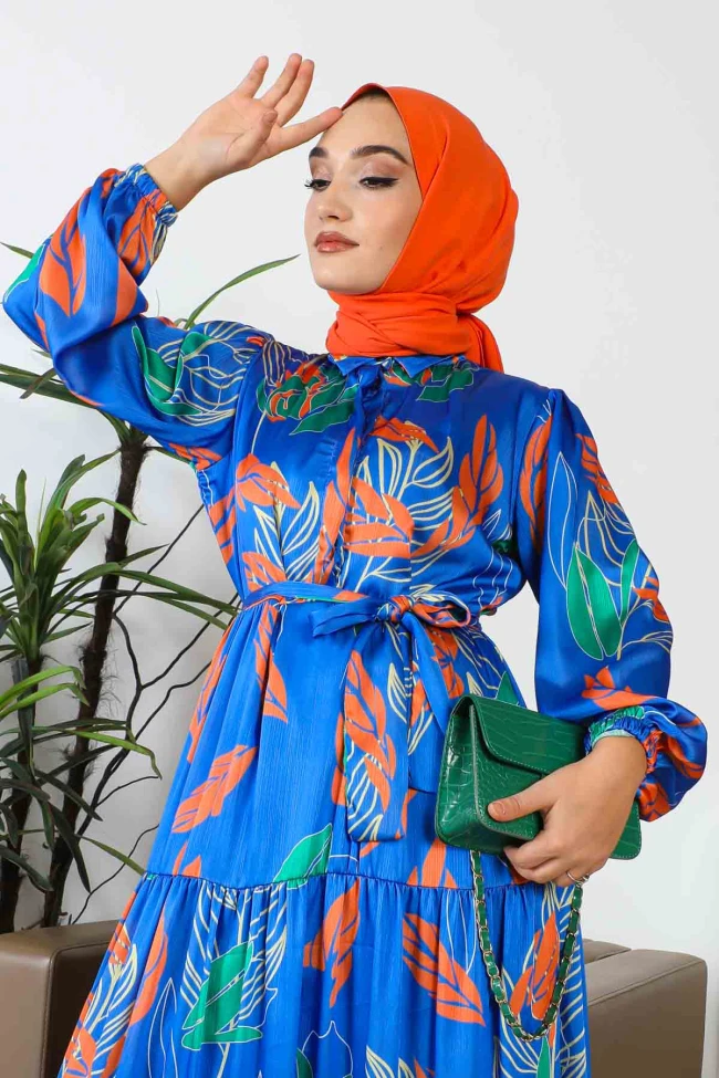Saks Mavi Desenli Saten Elbise