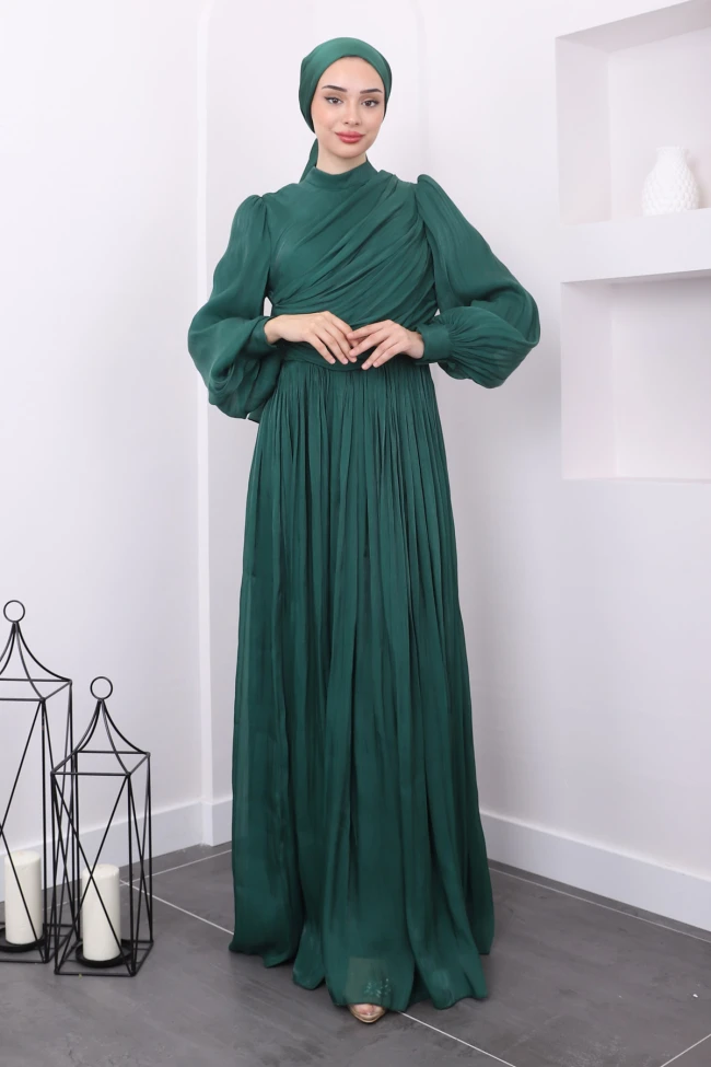 Zümrüt Yaka Detaylı Balon Kol Abiye