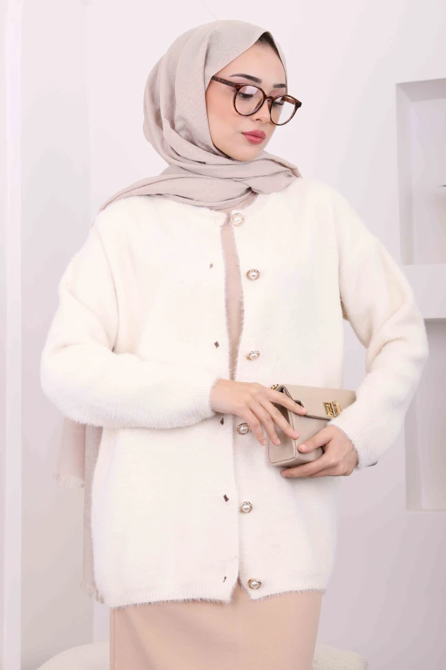 Ekru Düğmeli Angora Triko Hırka
