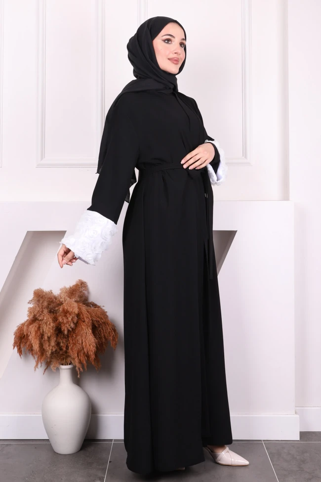 Siyah Kolu Çiçekli Bel Kuşaklı Abaya