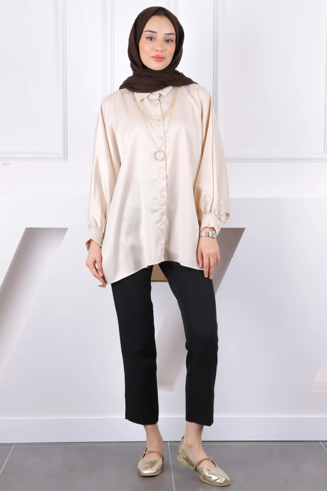 Bej Kolyeli Oversize Saten Gömlek