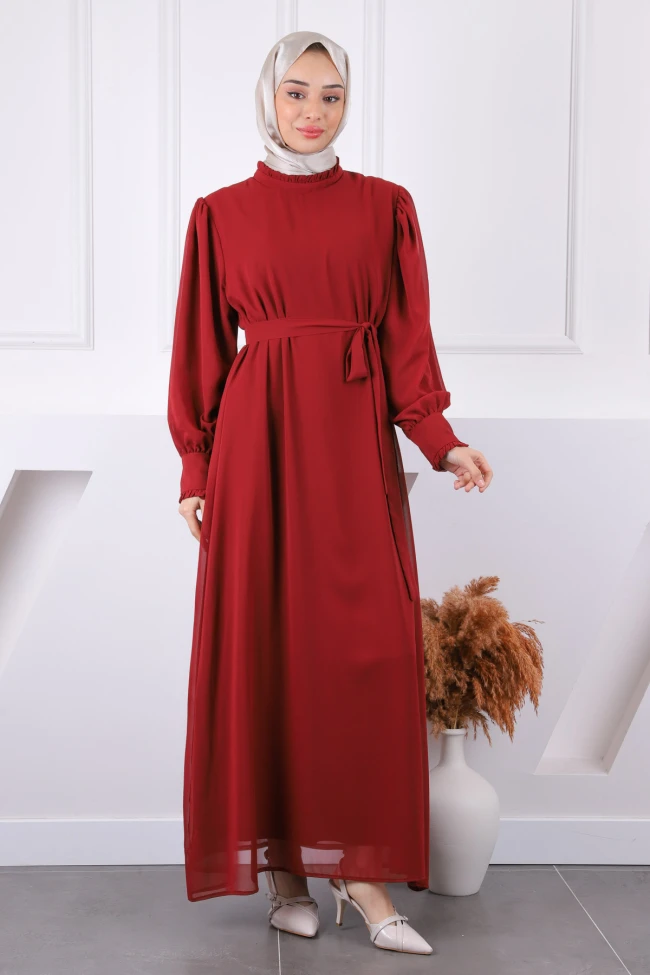 Bordo Yaka Fırfırlı Kuşaklı Şifon Elbise