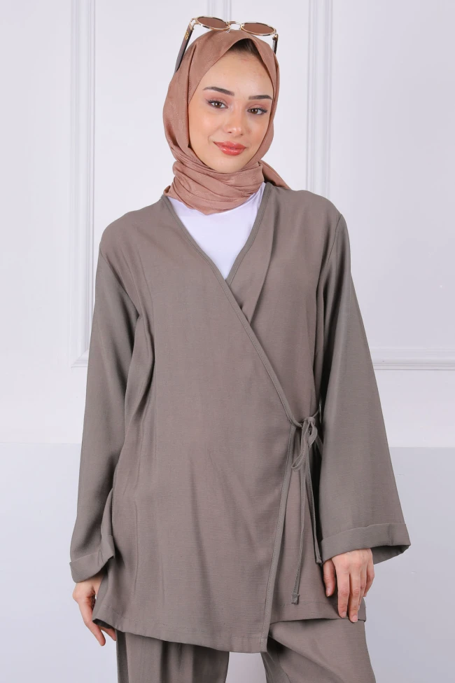 Haki Ön Bağlamalı Kimono Pantolonlu Takım