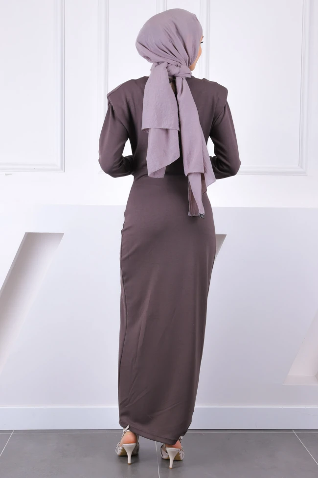 Kahverengi Ön Büzgülü Vatkalı Elbise