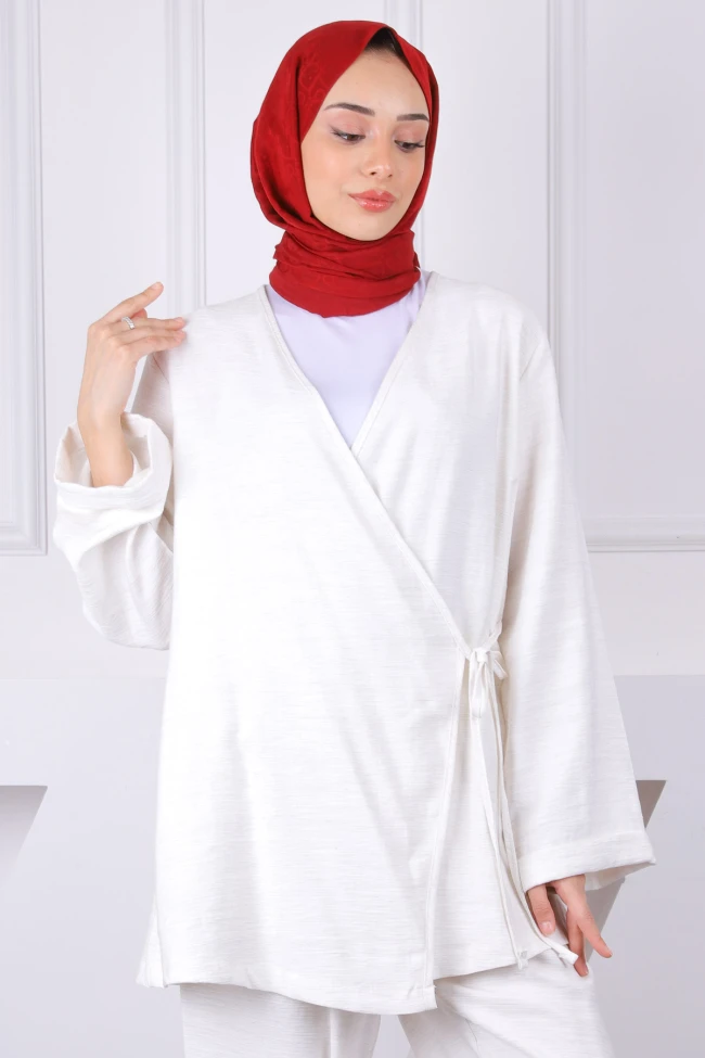 Krem Ön Bağlamalı Kimono Pantolonlu Takım