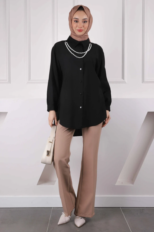 Siyah İnci Kolyeli Gömlek