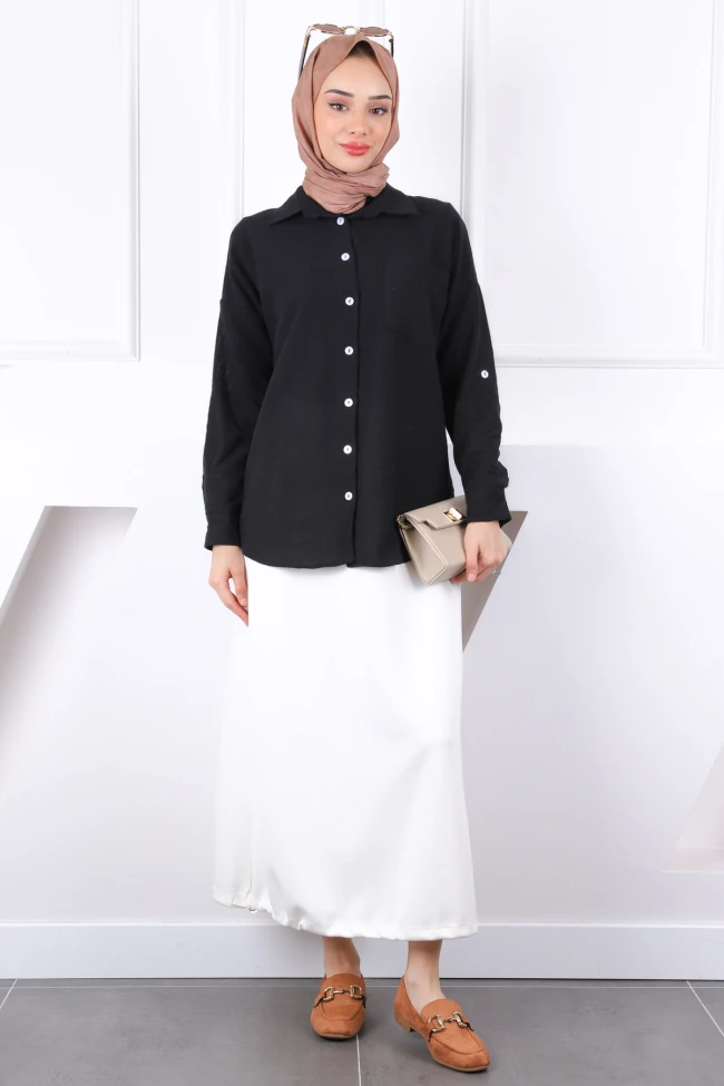 Siyah Kolu Katlı Düğmeli Gömlek