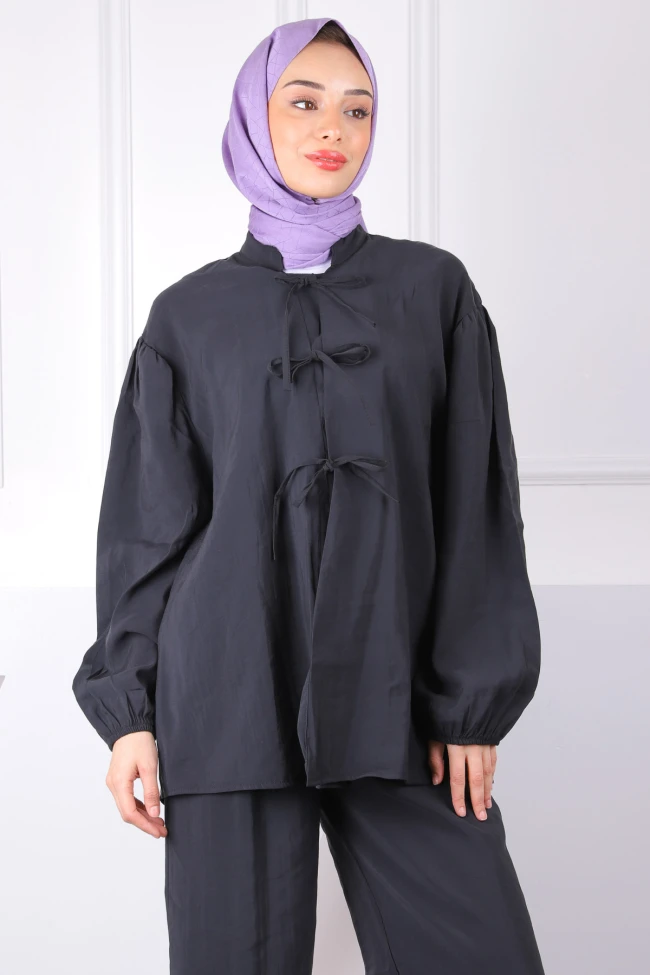 Siyah Ön Bağlamalı Kimono Pantolonlu Takım