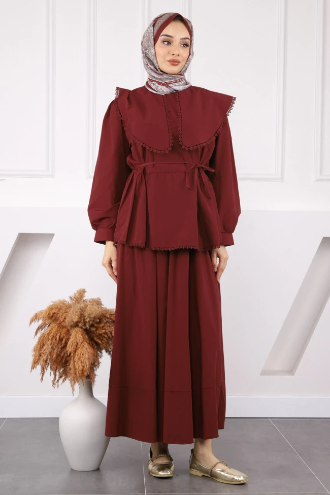 Bordo Yaka Detaylı Bluz Etekli Takım