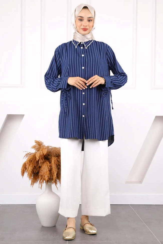 Lacivert Kolu Bağcıklı Yaka Taşlı Linda Tunik