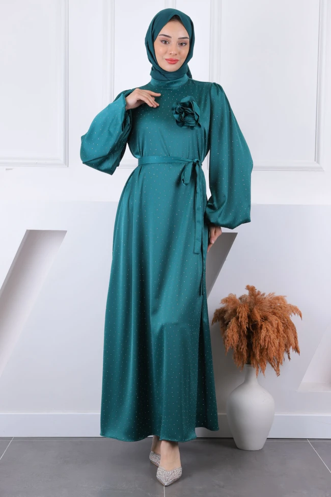 Zümrüt Yeşili Balon Kol Taşlı Saten Abiye