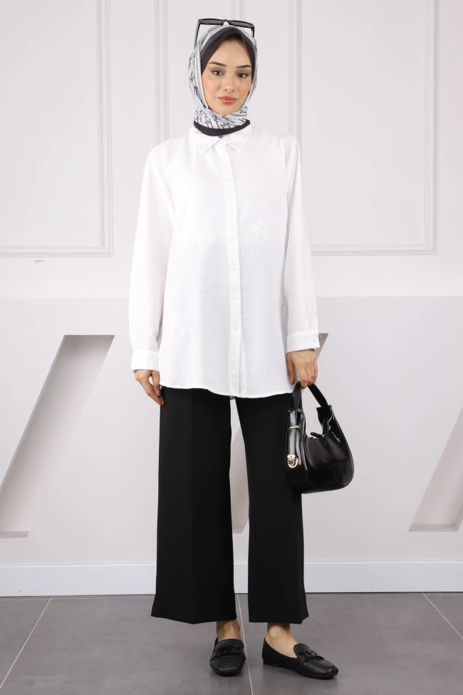 Ekru Pul İşlemeli Gömlek