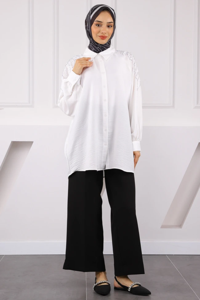 Ekru Pul Nakışlı Düğmeli Gömlek