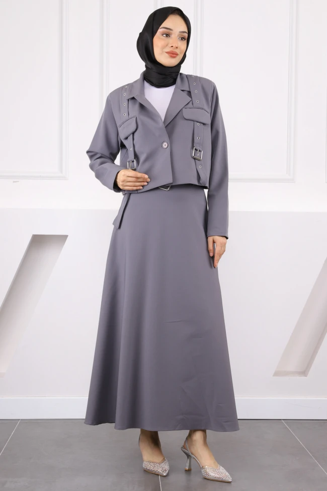 Gri Kemer Detaylı Ceket Etekli Takım