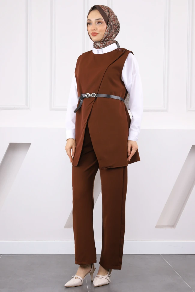 Kahverengi Omuz Düğmeli Yelek PantolonluTakım