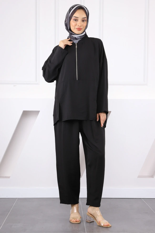 Siyah Yaka Fermuarlı Tunik Pantolonlu Takım