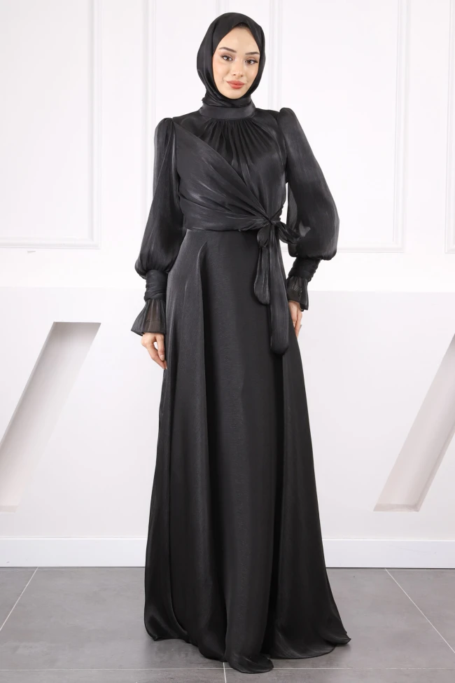 Siyah Yan Bağlamalı Kol Detaylı Abiye