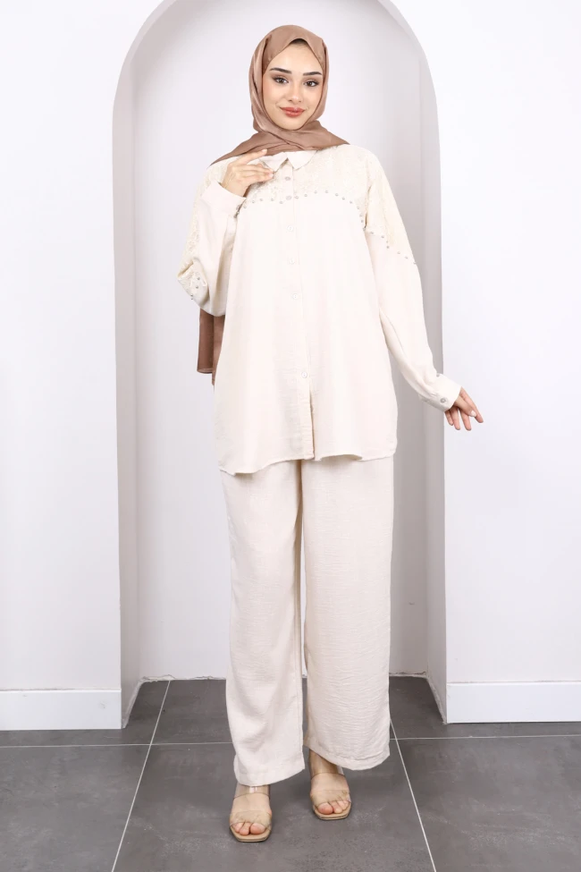 Bej Dantel Detaylı Boncuklu Tunik Pantolonlu Takım