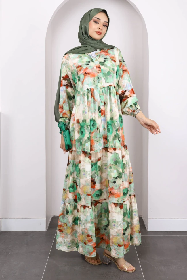 Yeşil Yarım Düğmeli Eteği Katlı Desenli Elbise