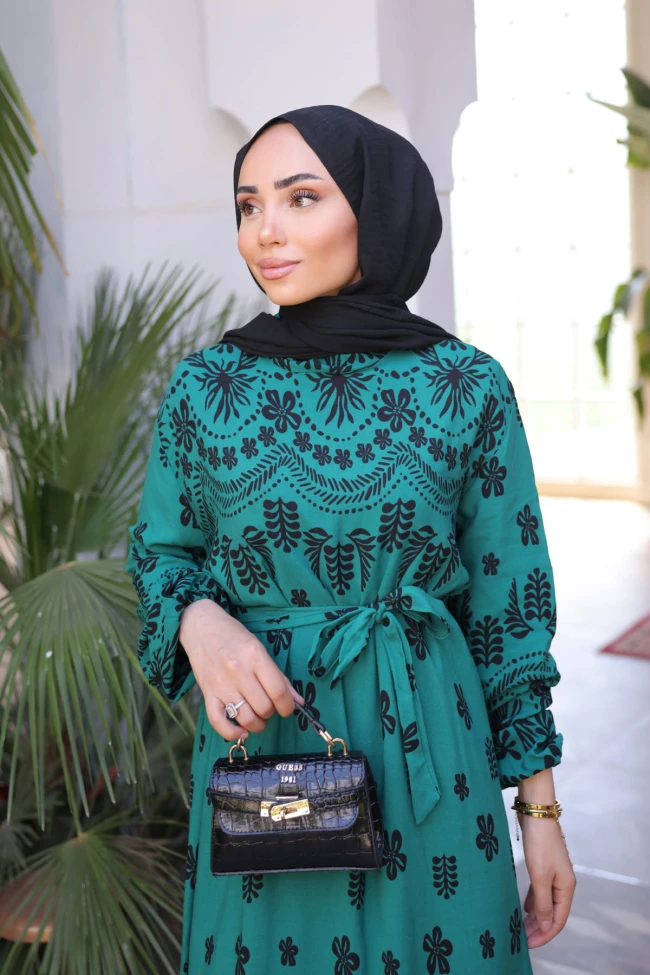 Zümrüt Yeşili Desenli Eteği Katlı Viscon Elbise