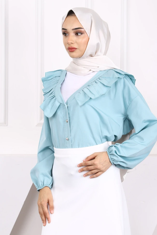 Çağla Yaka Fırfırlı Düğmeli Gömlek