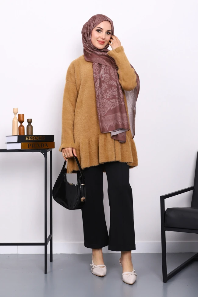 Bisküvi Volanlı Angora Yumoş Triko Tunik