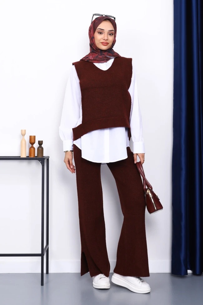 Bordo Gömlekli Üçlü Triko Takım