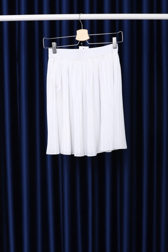 Ekru Lastikli Piliseli İçlik