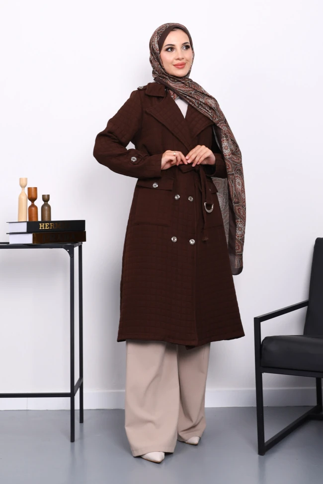 Kahverengi Kapitone Kuşaklı Kaban