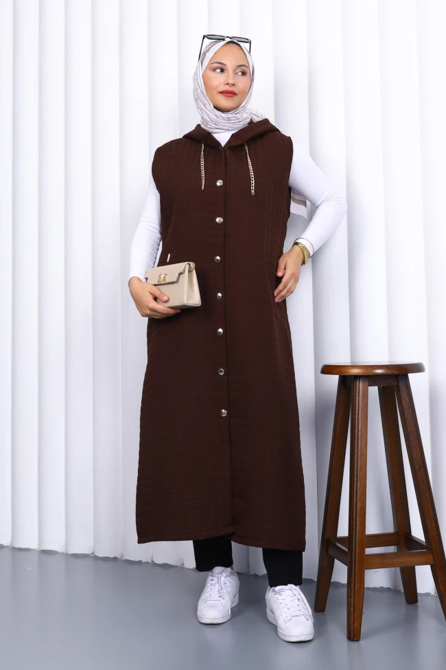 Kahverengi Kapüşonlu Kapitone Uzun Yelek