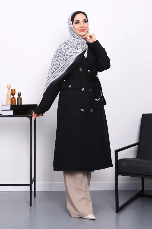 Siyah Kapitone Kuşaklı Kaban