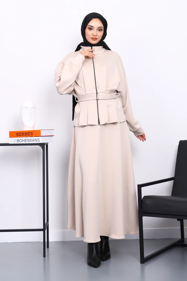 Bej Bel Detaylı Ceket Etekli Scuba Takım