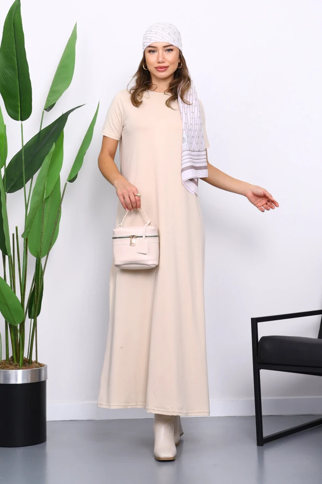 Bej Kısa Kol Tesettür İçlik Elbise