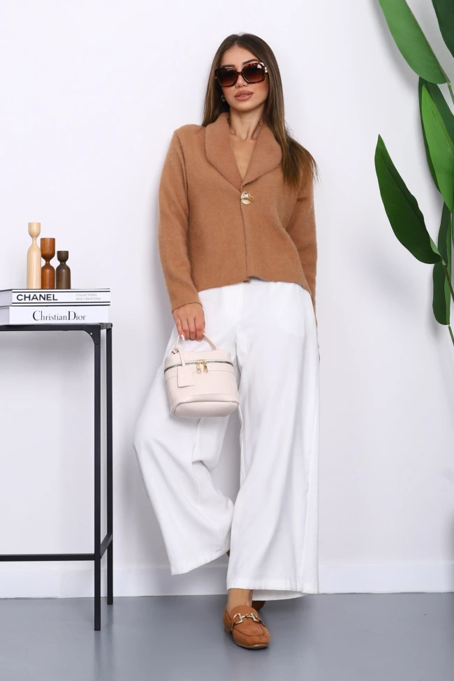 Bisküvi Tek Düğmeli  Angora Yumoş Hırka