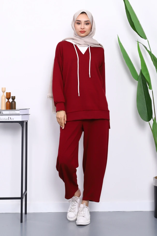 Bordo Kapşonlu Tunik Pantolonlu Takım