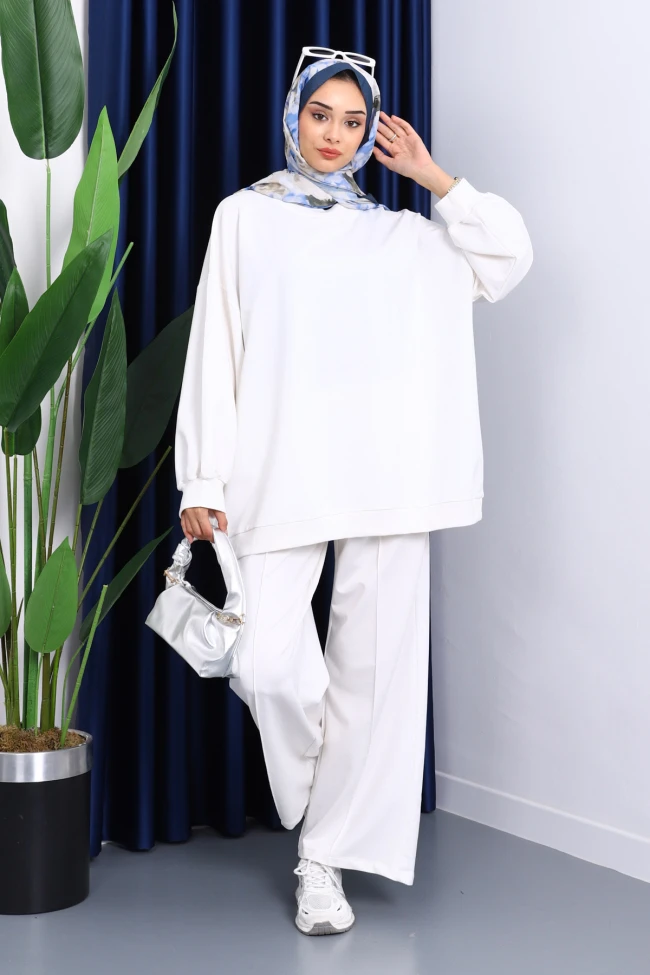 Ekru İki İplik Oversize Pantolonlu Takım