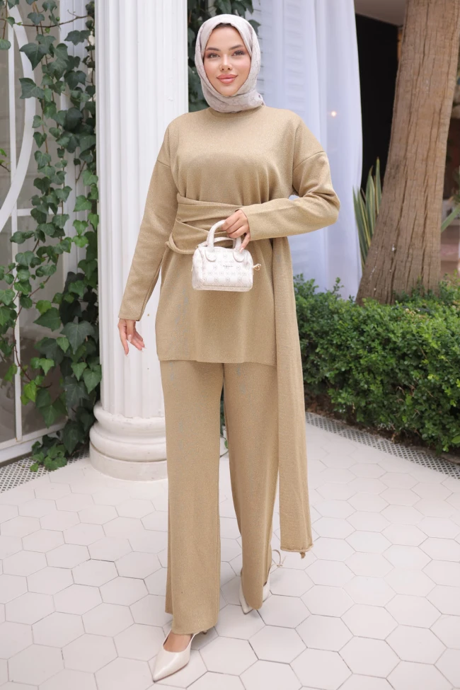 Gold Bisiklet Yaka Simli Pantolonlu Takım