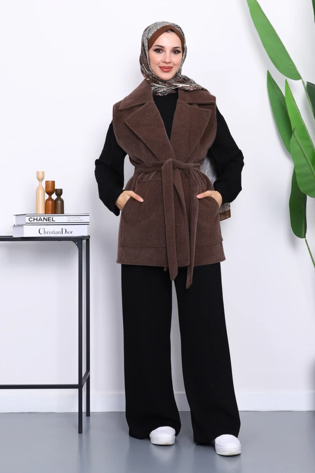 Kahverengi Kruvaze Yaka Kuşaklı Kaşe Yelek