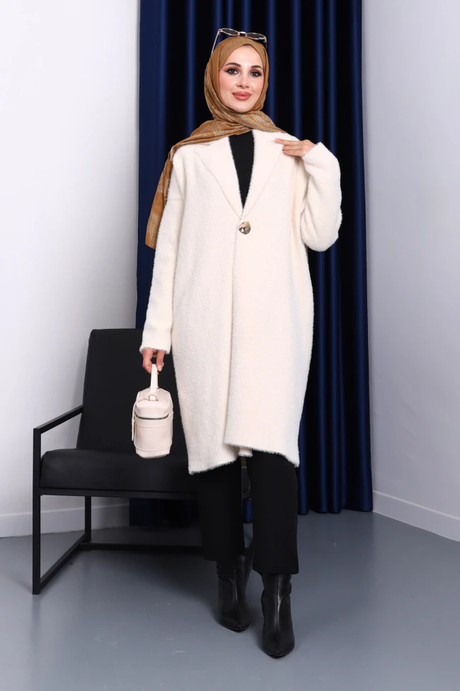 Krem Tek Düğmeli Angora Yumoş Triko Hırka