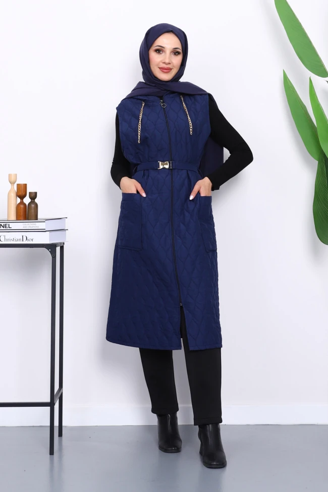 Lacivert Kapüşonlu Kemerli Kapitone Yelek