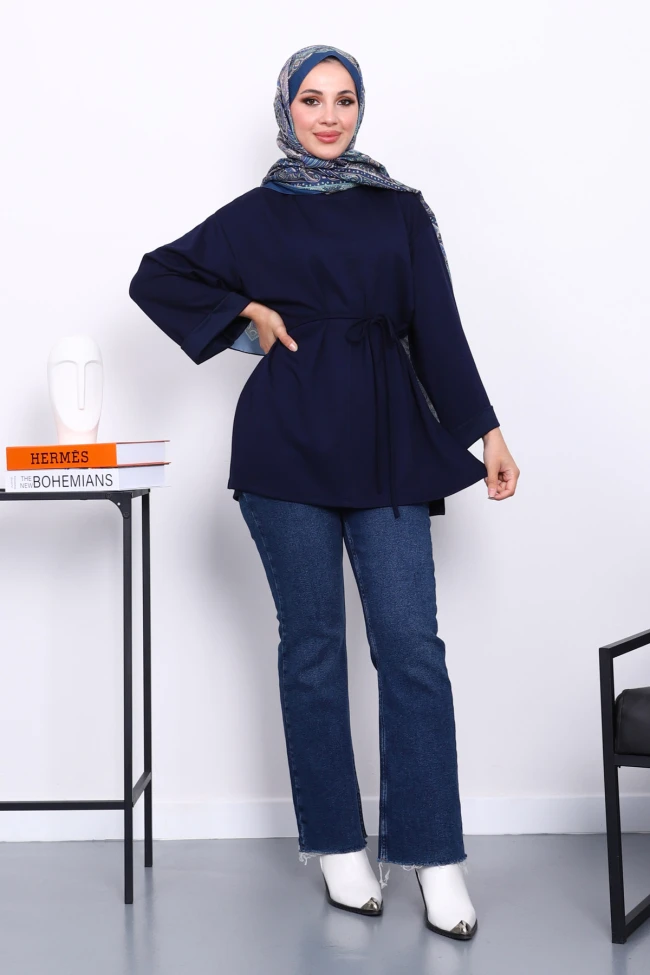 Lacivert Yanları Yırtmaçlı Bel İpli Tunik