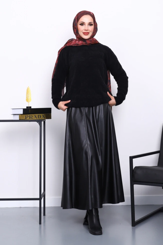 Siyah Bisiklet Yaka Angora Yumoş Triko Kazak