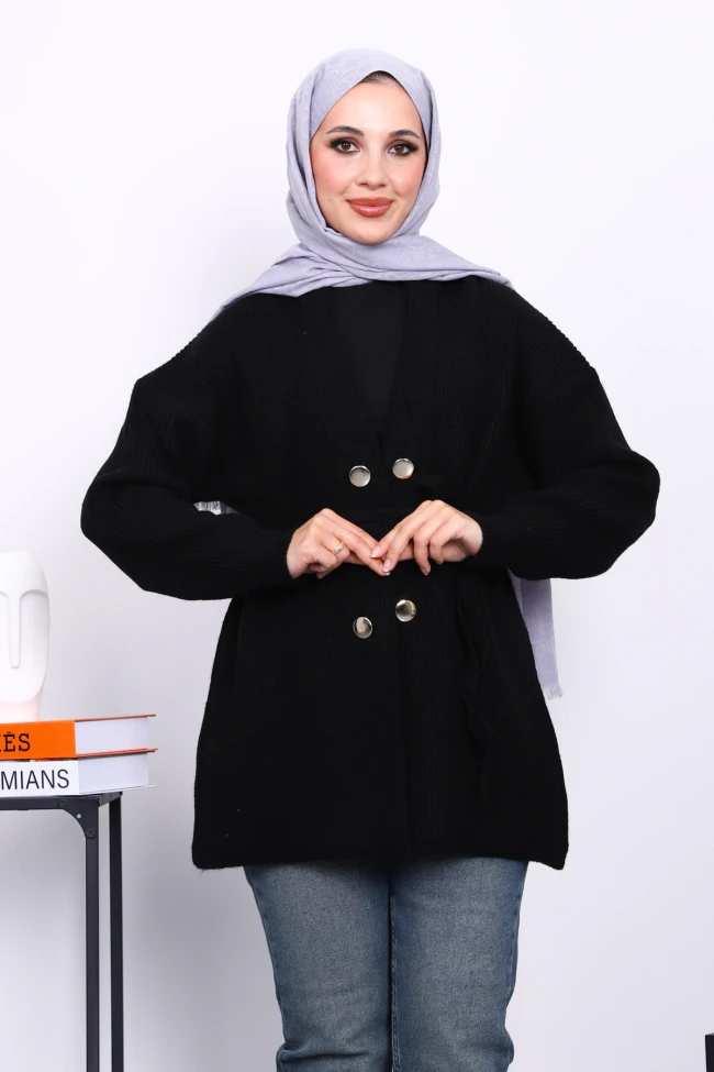 Siyah Cep Detaylı Yumoş Triko Hırka