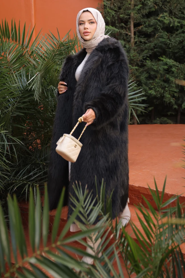 Siyah Cepli Kürk Kaban