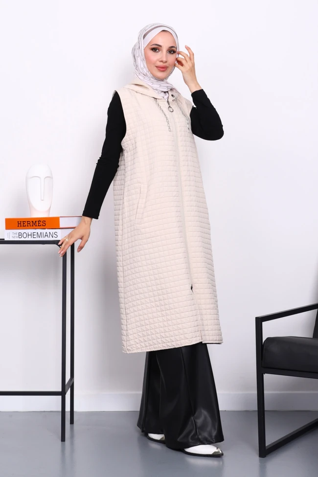 Taş Kapitone Fermuarlı Kapşonlu Yelek