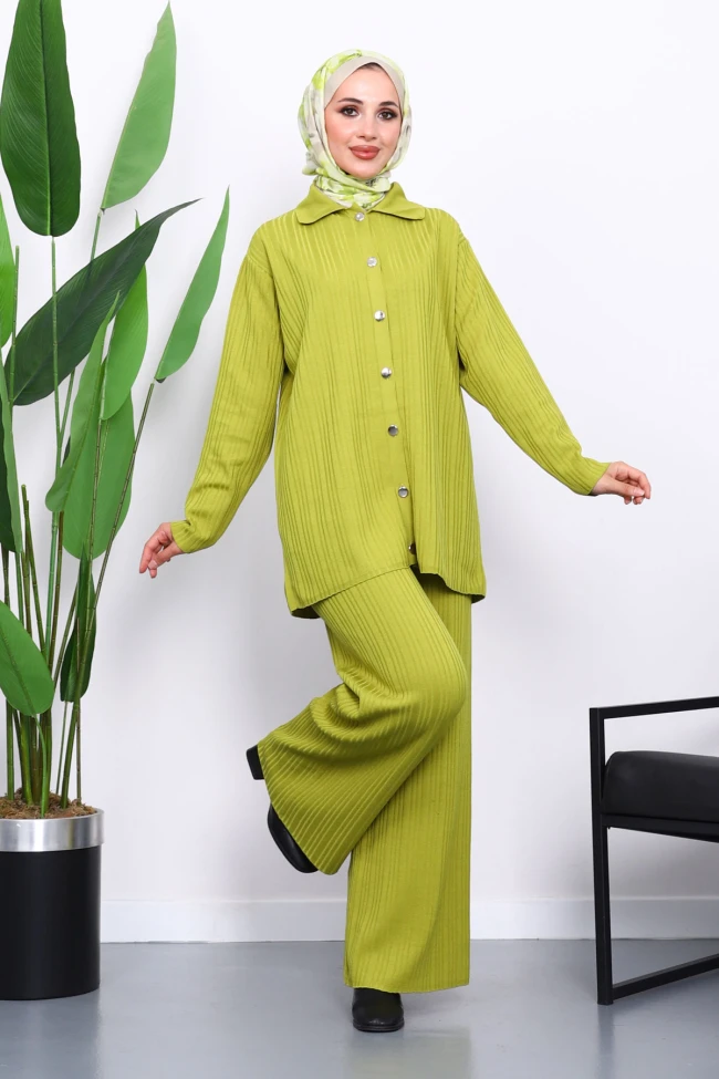 Yağ Yeşili Gömlek Yaka Düğmeli Pantolonlu Triko Takım