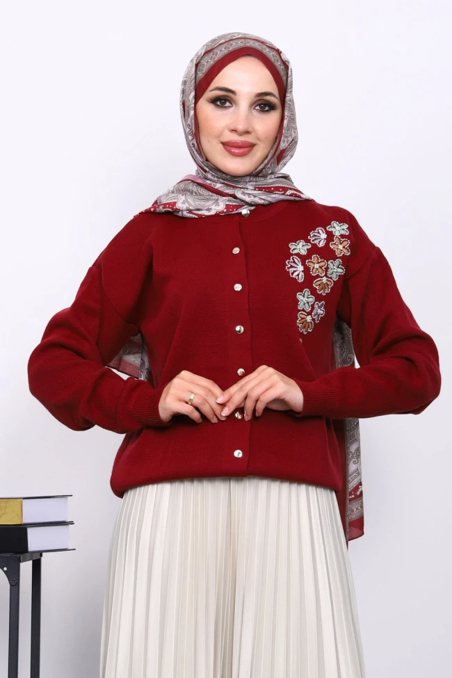 Bordo Nakışlı Düğmeli Triko Hırka