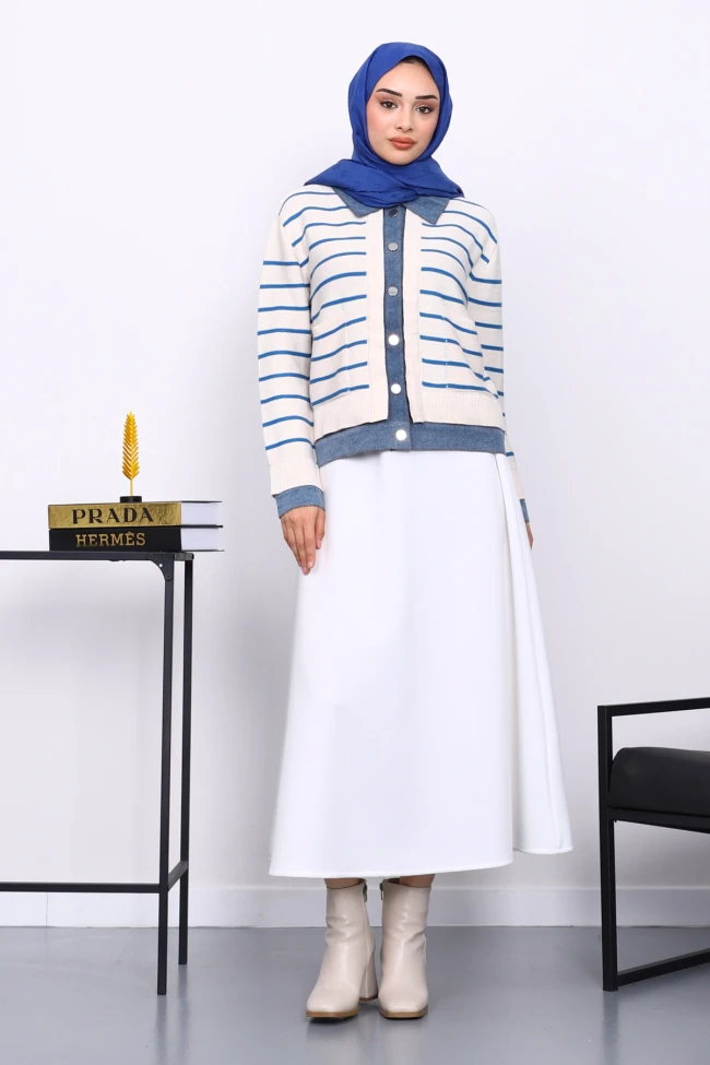 Ekru Düğmeli Kot Detaylı Triko Hırka